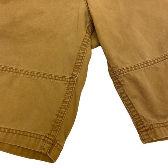 Old Navy Khaki Cargo Shorts Size 40‎ - Picture 4 of 16
